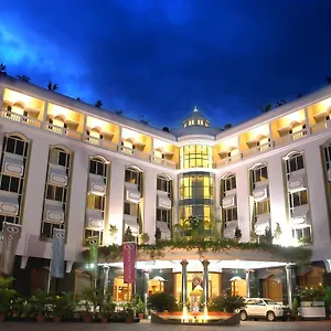 4* Hotel Sandesh The